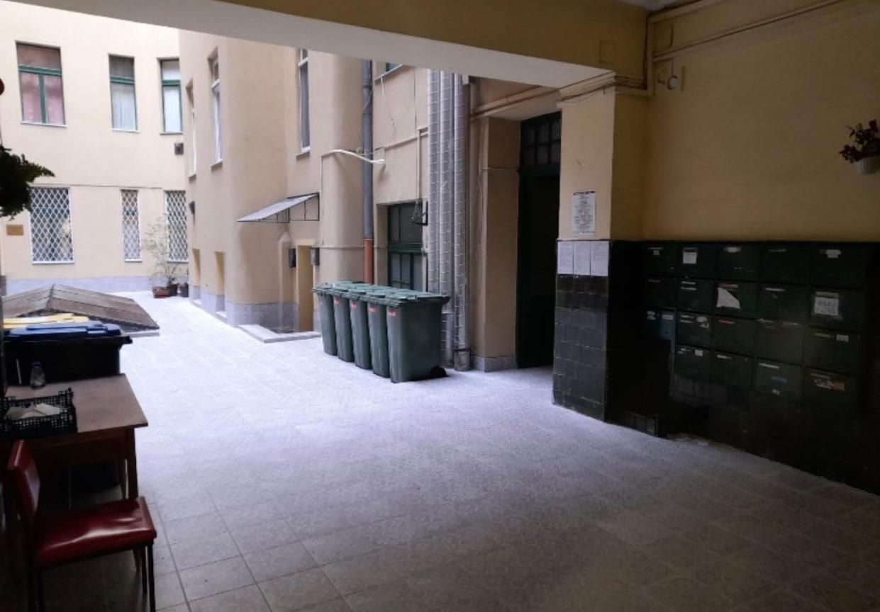 Cherry Blossom Designer Apartment In The Center With Free Parking Budapest Exterior photo